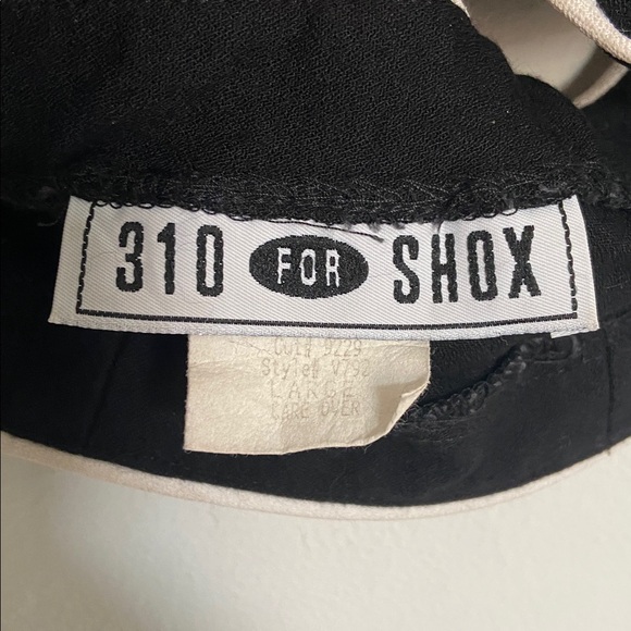 Vintage 90’s halter snap front crop top by 310 For Shox - Picture 2 of 7